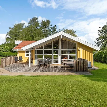 Cozy Home In Augustenborg With Sauna * Asserballeskov