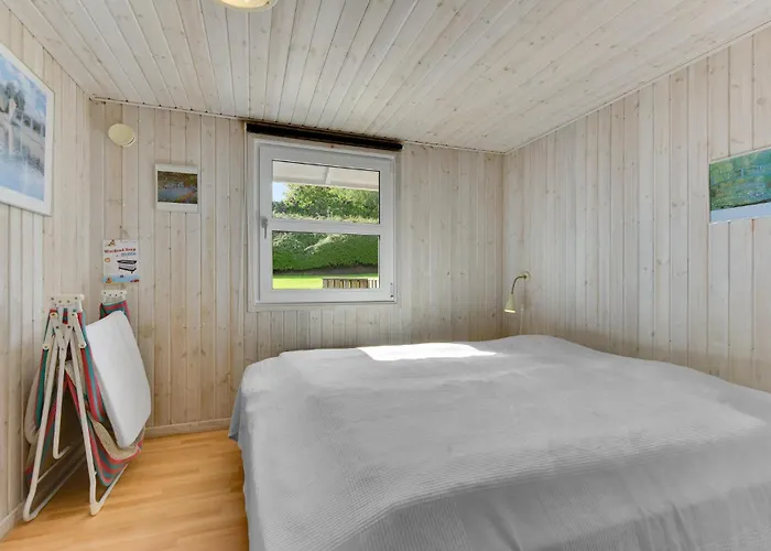 Alsvej Augustenborg X *